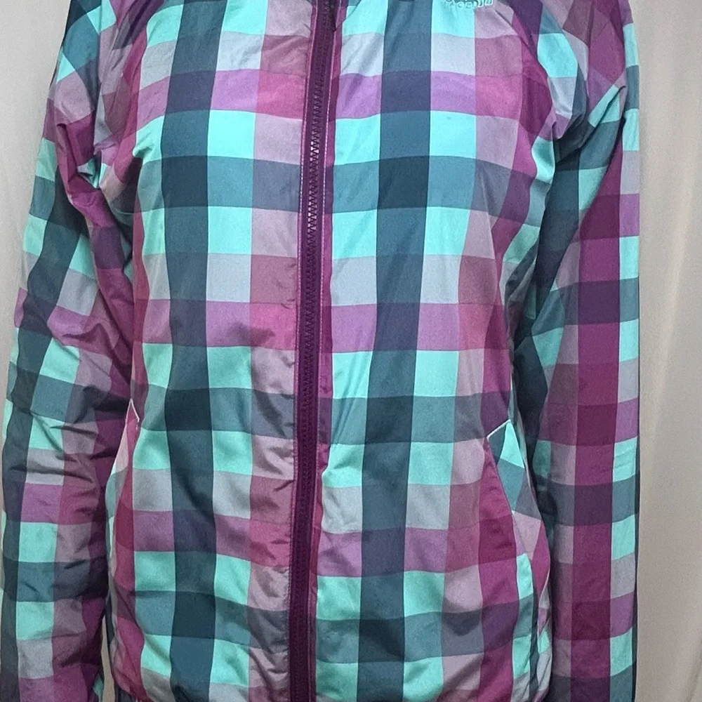 The  North face  women’s Plaid Multicolor Jacket - Picture 6 of 7